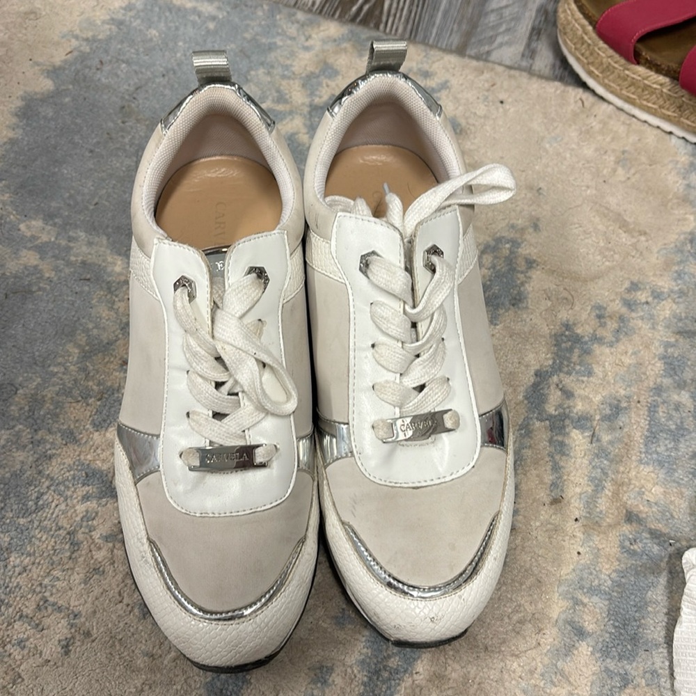 Carvela shoes size 8